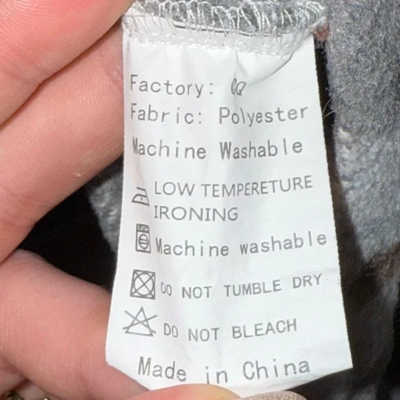 Plaid Button-Up Women's Jacket - Picture 7 of 7